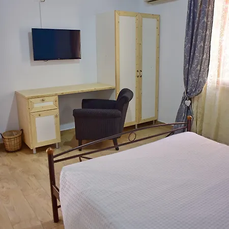 Apartman Mariza 1920 *