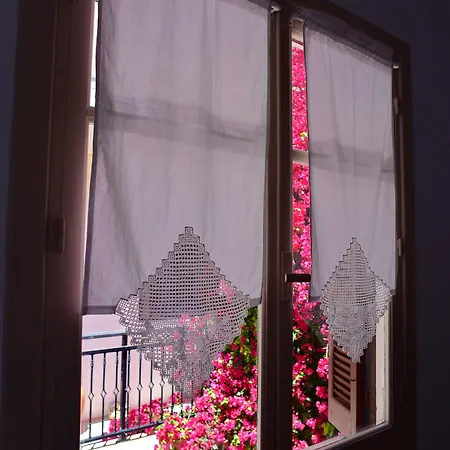 Apartman Mariza 1920 *