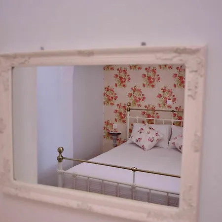 Apartamento Mariza 1920 *